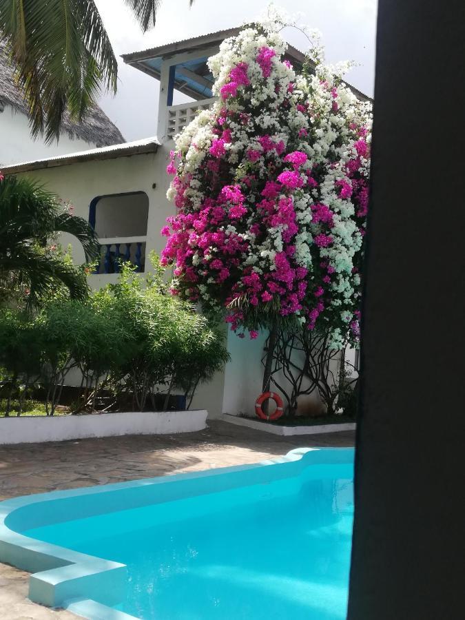 Chiky Villa Watamu Exterior foto